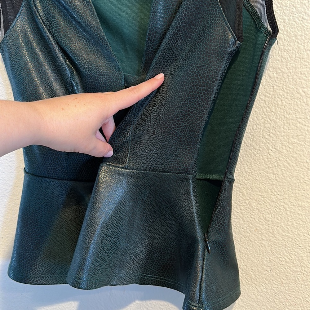 GUESS Python Peplum & Mesh Top - Small - Picture 7 of 11